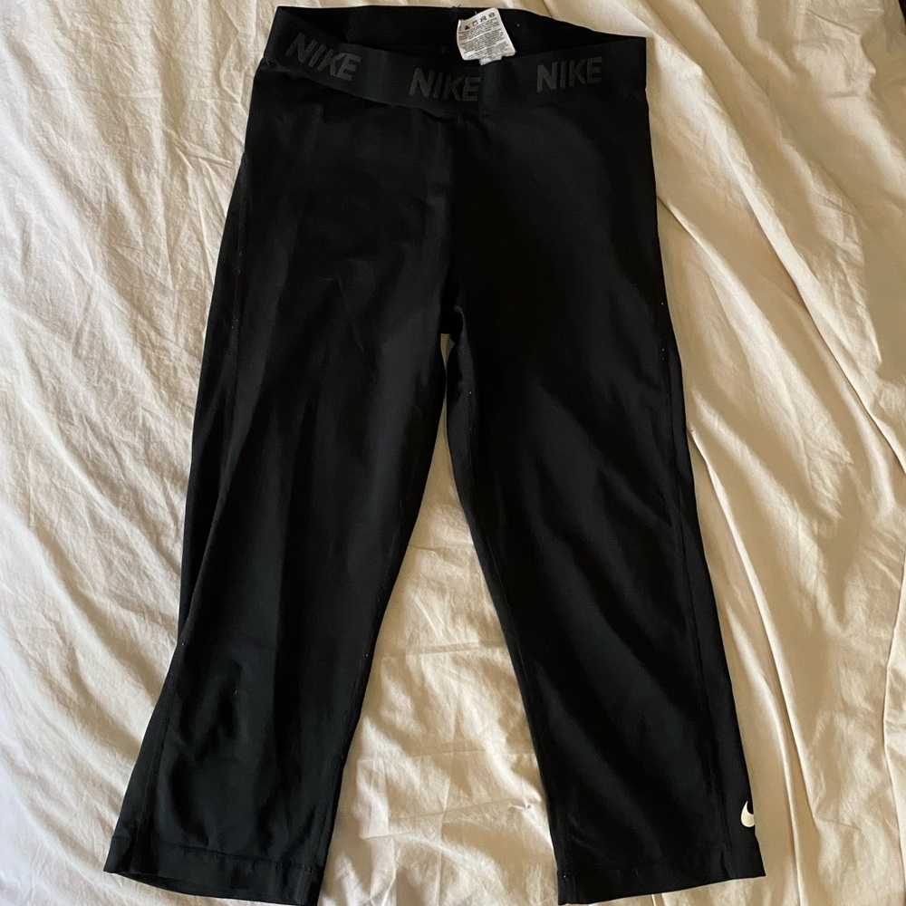 Nike Capri style leggings